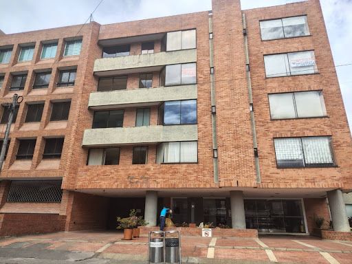 Oficina en arriendo Cundinamarca Bogotá Chicó Norte 66 m2 Habitaciones 0 Baños 2 Garajes 1 Precio $2000000