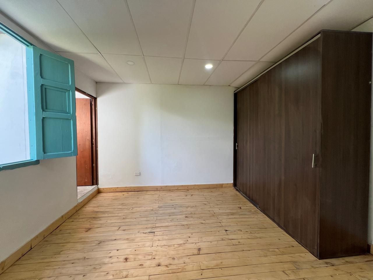Casa en arriendo Antioquia Rionegro S3-de-10 120 m2 Habitaciones 2 Baños 2 Garajes 2 Precio $4800000