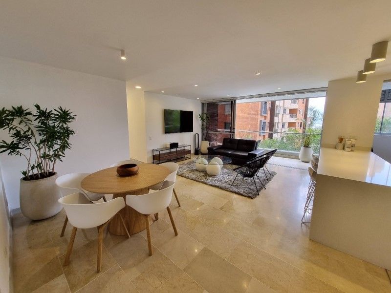 Apartamento en venta Antioquia Medellín La Linde 155 m2 Habitaciones 3 Baños 4 Garajes 2 Precio $2395000000