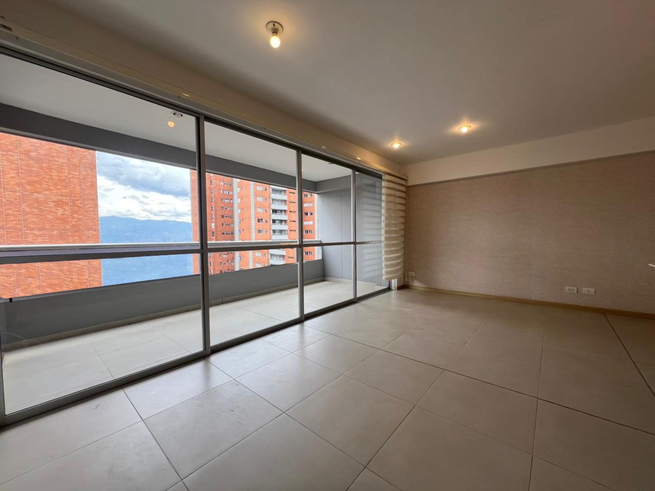 Apartamento en arriendo Antioquia Envigado La Mesa 86 m2 Habitaciones 2 Baños 2 Garajes 1 Precio $4400000