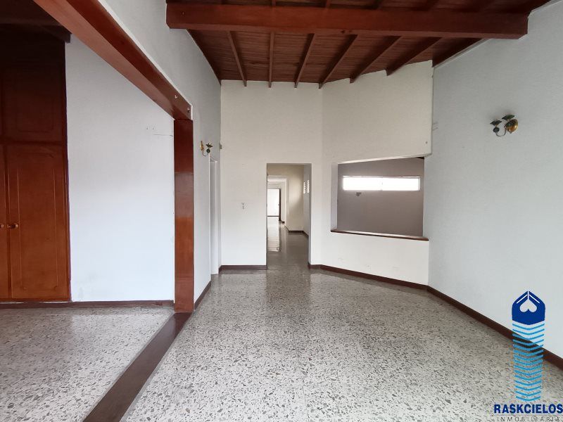 Casa en venta Antioquia Medellín Belen 260 m2 Habitaciones 5 Baños 4 Garajes 0 Precio $700000000