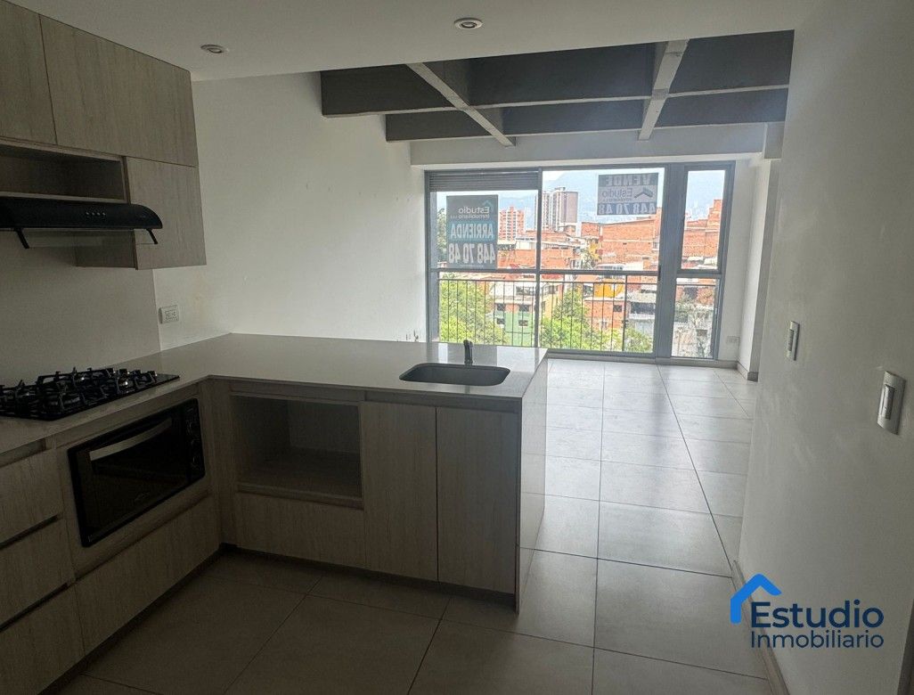 Apartaestudio en venta Antioquia Medellín Loma De Los Bernal 57 m2 Habitaciones 1 Baños 1 Garajes 1 Precio $395000000