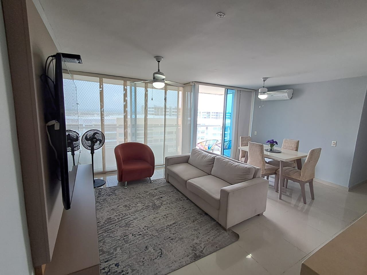 Apartamento en arriendo o venta Atlántico Barranquilla Villa Santos 103 m2 Habitaciones 3 Baños 2 Garajes 2 Precio venta $470000000 Precio arriendo $5500000