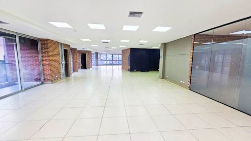 Oficina en arriendo Antioquia Medellín La Linde 296 m2 Habitaciones 0 Baños 4 Garajes 6 Precio $21225000
