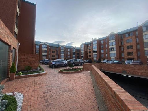 Apartamento en arriendo Cundinamarca Bogotá Santa Helena Et I 100 m2 Habitaciones 3 Baños 2 Garajes 0 Precio $3700000