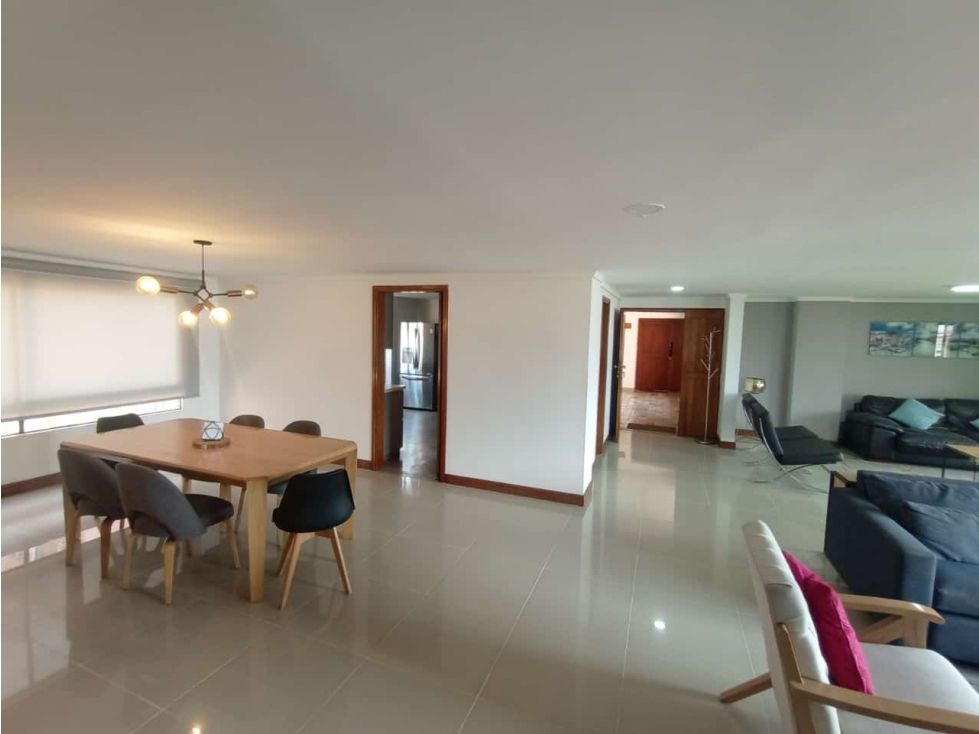 Apartamento en venta Antioquia Medellín Castropol 230 m2 Habitaciones 3 Baños 4 Garajes 1 Precio $1500000000