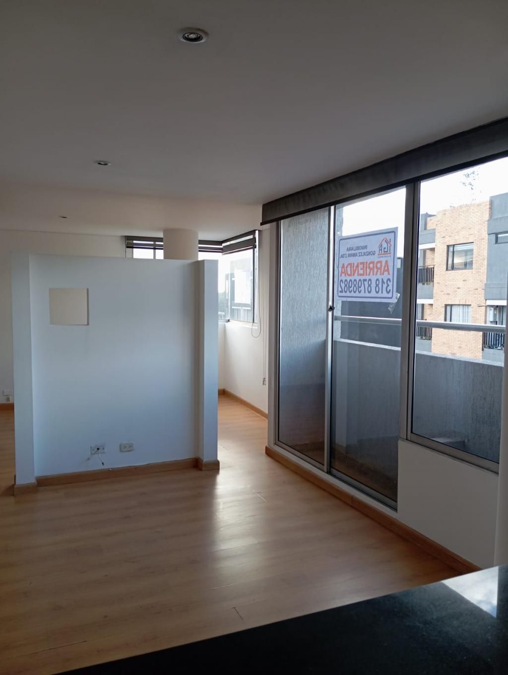 Apartamento en arriendo Cundinamarca Bogotá Santa Maria 45 m2 Habitaciones 1 Baños 2 Garajes 1 Precio $1550000