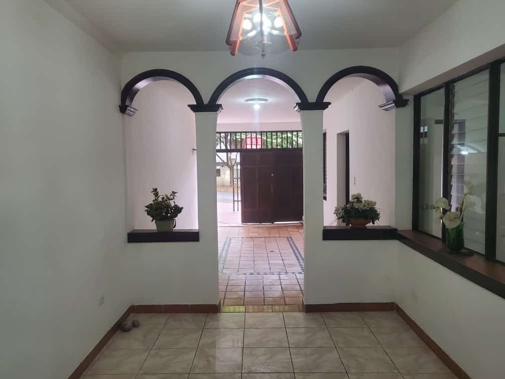 Casa en venta Antioquia Medellín Los Angeles 150 m2 Habitaciones 4 Baños 3 Garajes 1 Precio $520000000