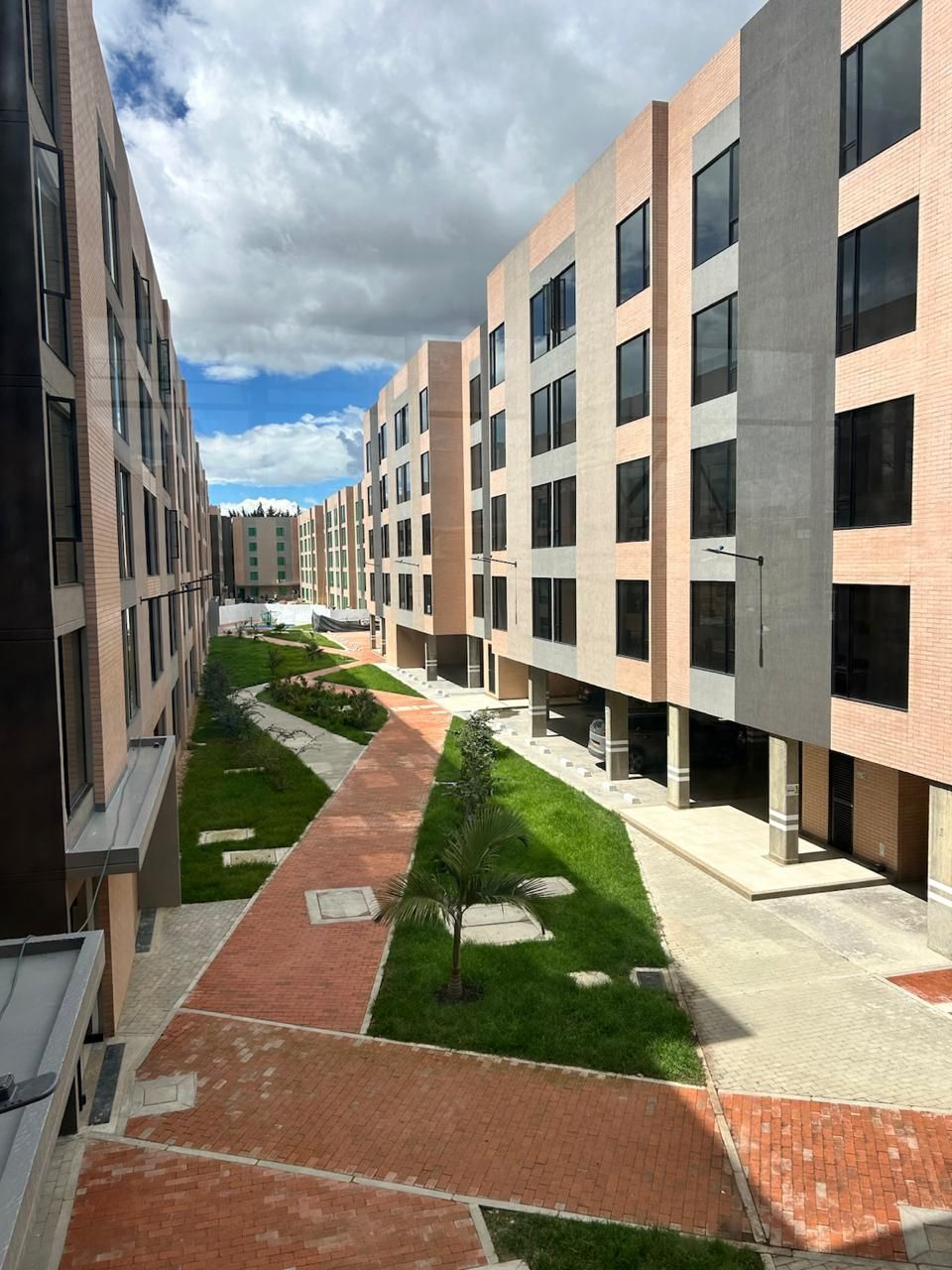 Apartaestudio en venta Cundinamarca Bogotá Los Monjes 29 m2 Habitaciones 1 Baños 1 Garajes 1 Precio $255000000