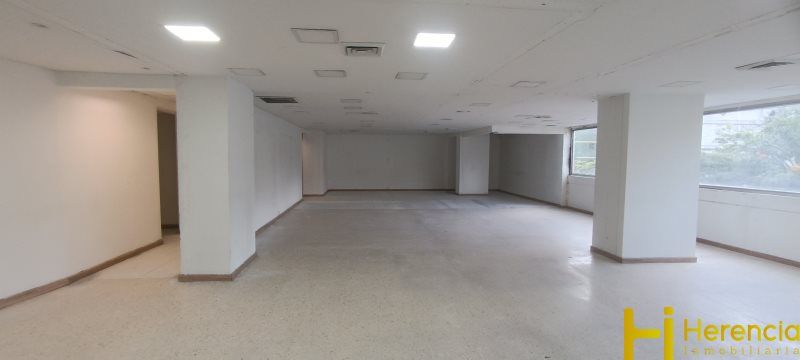 Oficina en arriendo Antioquia Medellín Carlos E Restrepo 175 m2 Habitaciones 0 Baños 2 Garajes 0 Precio $7500000