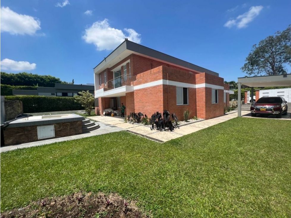 Casa Campestre en venta Risaralda Pereira Pereira 300 m2 Habitaciones 4 Baños 4 Garajes 4 Precio $1400000000