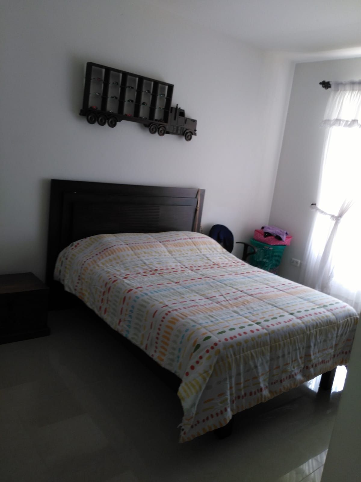 Casa en venta Valle Del Cauca Jamundí Cn Solares De La Morada Et I 350 m2 Habitaciones 5 Baños 5 Garajes 8 Precio $900000000