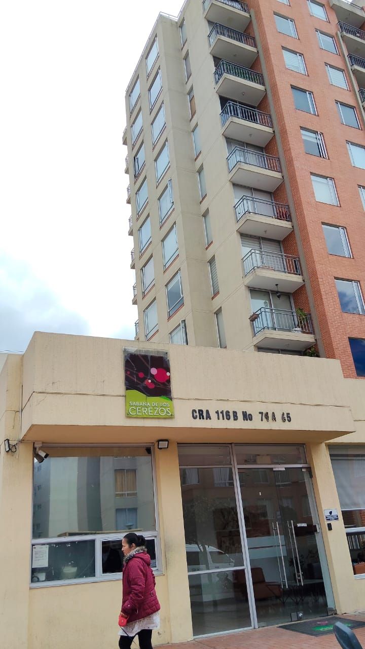 Apartamento en venta Cundinamarca Bogotá Centro Engativa 84 m2 Habitaciones 3 Baños 2 Garajes 2 Precio $450000000