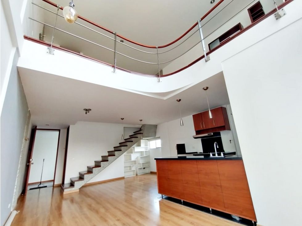 Apartaestudio en arriendo Antioquia Medellín Alejandria 78 m2 Habitaciones 1 Baños 2 Garajes 2 Precio $3700000