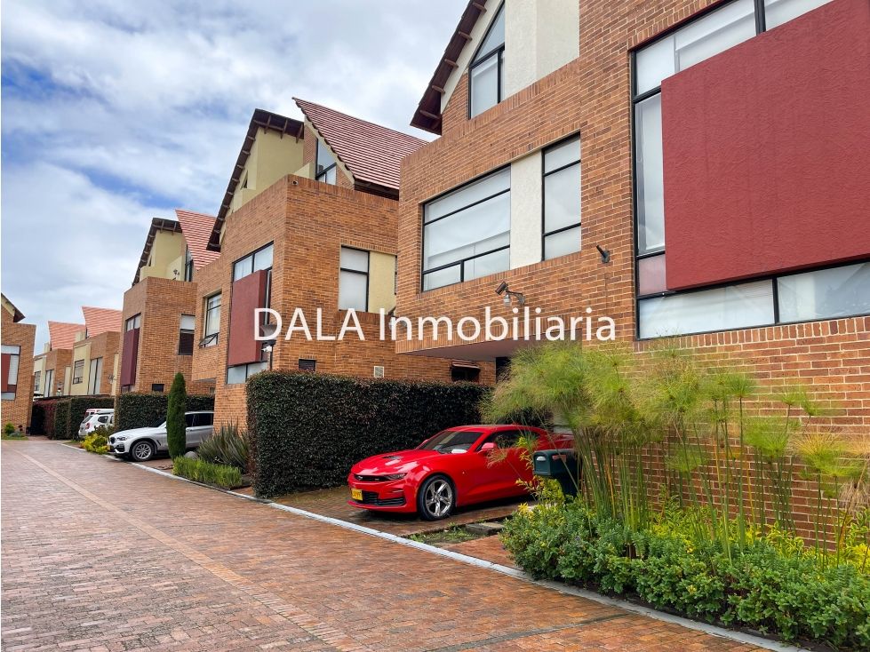 Casa en venta Cundinamarca Chía Vereda Bojaca 253 m2 Habitaciones 4 Baños 5 Garajes 3 Precio $1289999900