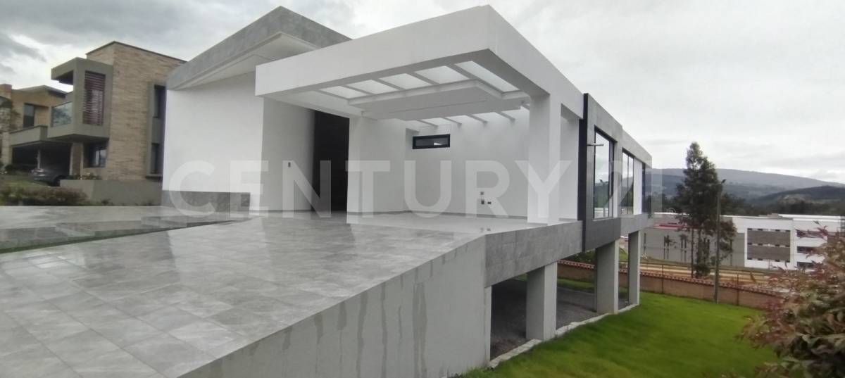 Casa en venta Boyacá Duitama Duitama 300 m2 Habitaciones 3 Baños 2 Garajes 3 Precio $1790000000