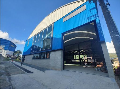 Bodega en arriendo Antioquia Guarne Centro 1684 m2 Habitaciones 0 Baños 2 Garajes 5 Precio $35000000