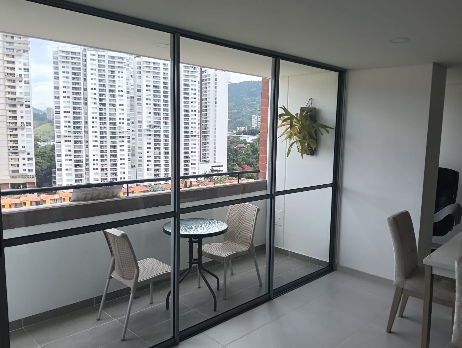 Apartamento en venta Antioquia Itagüí Ditaires 67 m2 Habitaciones 2 Baños 2 Garajes 1 Precio $550000000