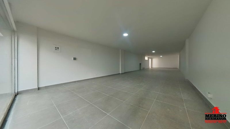 Local en arriendo Antioquia Medellín Manila 130 m2 Habitaciones 0 Baños 1 Garajes 0 Precio $8800000
