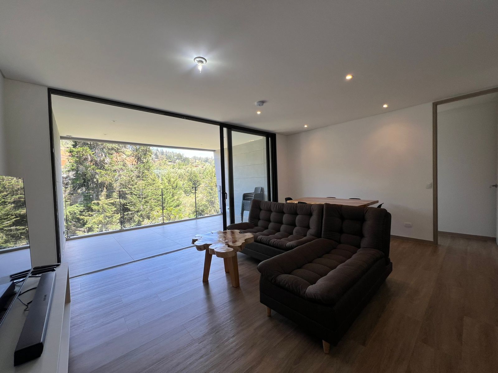 Apartamento en arriendo Antioquia Rionegro S3-de-10 102 m2 Habitaciones 2 Baños 3 Garajes 2 Precio $6500000