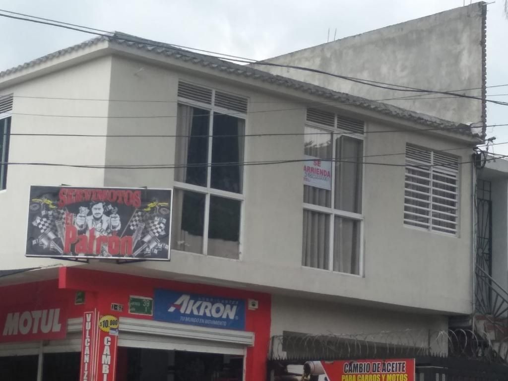 Apartaestudio en arriendo Valle Del Cauca Cali Siloé 45 m2 Habitaciones 1 Baños 1 Garajes 0 Precio $1000000