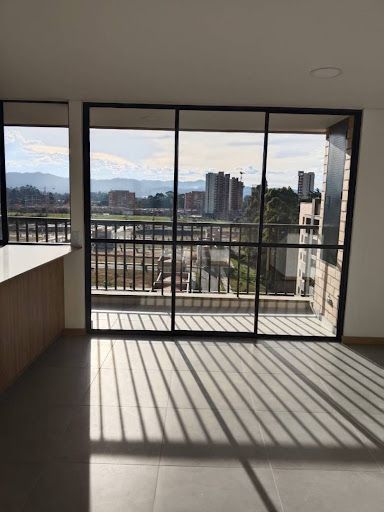 Apartamento en arriendo Antioquia Rionegro San Antonio 75 m2 Habitaciones 2 Baños 2 Garajes 1 Precio $3000000