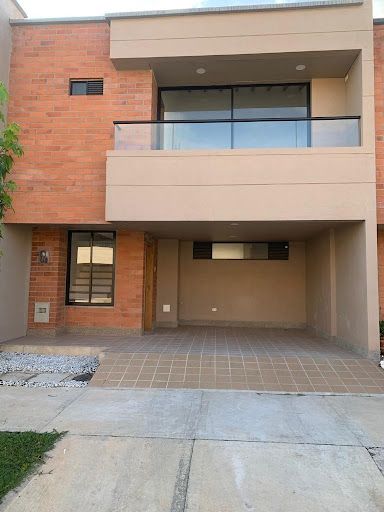 Casa en venta Antioquia La Ceja Fray Eugenio Ramirez Salazar 140 m2 Habitaciones 3 Baños 3 Garajes 1 Precio $700000000