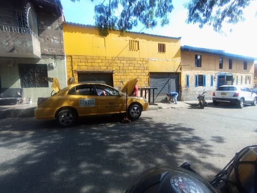 Bodega en arriendo Antioquia Medellín San Pedro 80 m2 Habitaciones 0 Baños 1 Garajes 0 Precio $2500000