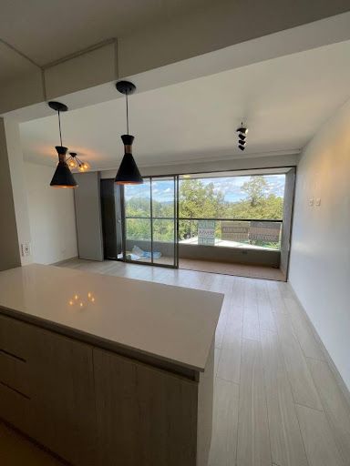 Apartamento en arriendo Antioquia Rionegro San Antonio 66 m2 Habitaciones 2 Baños 2 Garajes 1 Precio $2700000