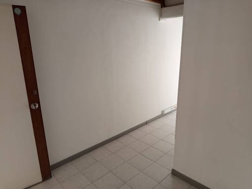 Oficina en arriendo Antioquia Medellín San Diego 40 m2 Habitaciones 0 Baños 1 Garajes 1 Precio $2250000