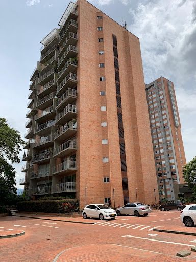 Apartaestudio en arriendo Antioquia Medellín El Tesoro 72 m2 Habitaciones 1 Baños 2 Garajes 1 Precio $3200000