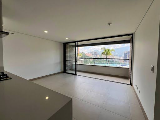 Apartamento en arriendo Antioquia Envigado Loma Del Barro 80 m2 Habitaciones 3 Baños 2 Garajes 2 Precio $3800000