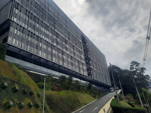 Oficina en arriendo Antioquia Medellín Loreto 1219 m2 Habitaciones 0 Baños 0 Garajes 0 Precio $84111000