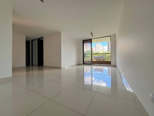 Apartamento en arriendo Antioquia Medellín Los Naranjos 90 m2 Habitaciones 3 Baños 2 Garajes 2 Precio $4800000