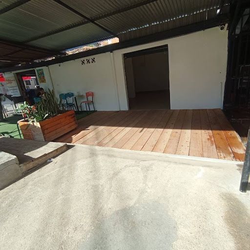 Local en arriendo Antioquia Rionegro El Porvenir 30 m2 Habitaciones 0 Baños 1 Garajes 0 Precio $2800000