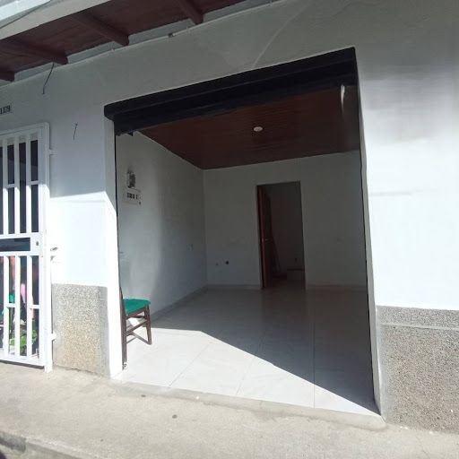 Local en arriendo Antioquia Rionegro El Porvenir 15 m2 Habitaciones 0 Baños 1 Garajes 0 Precio $1460000