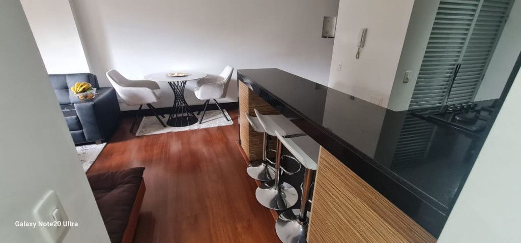 Apartamento en venta Cundinamarca Bogotá Los Cedros 79 m2 Habitaciones 2 Baños 2 Garajes 2 Precio $570000000