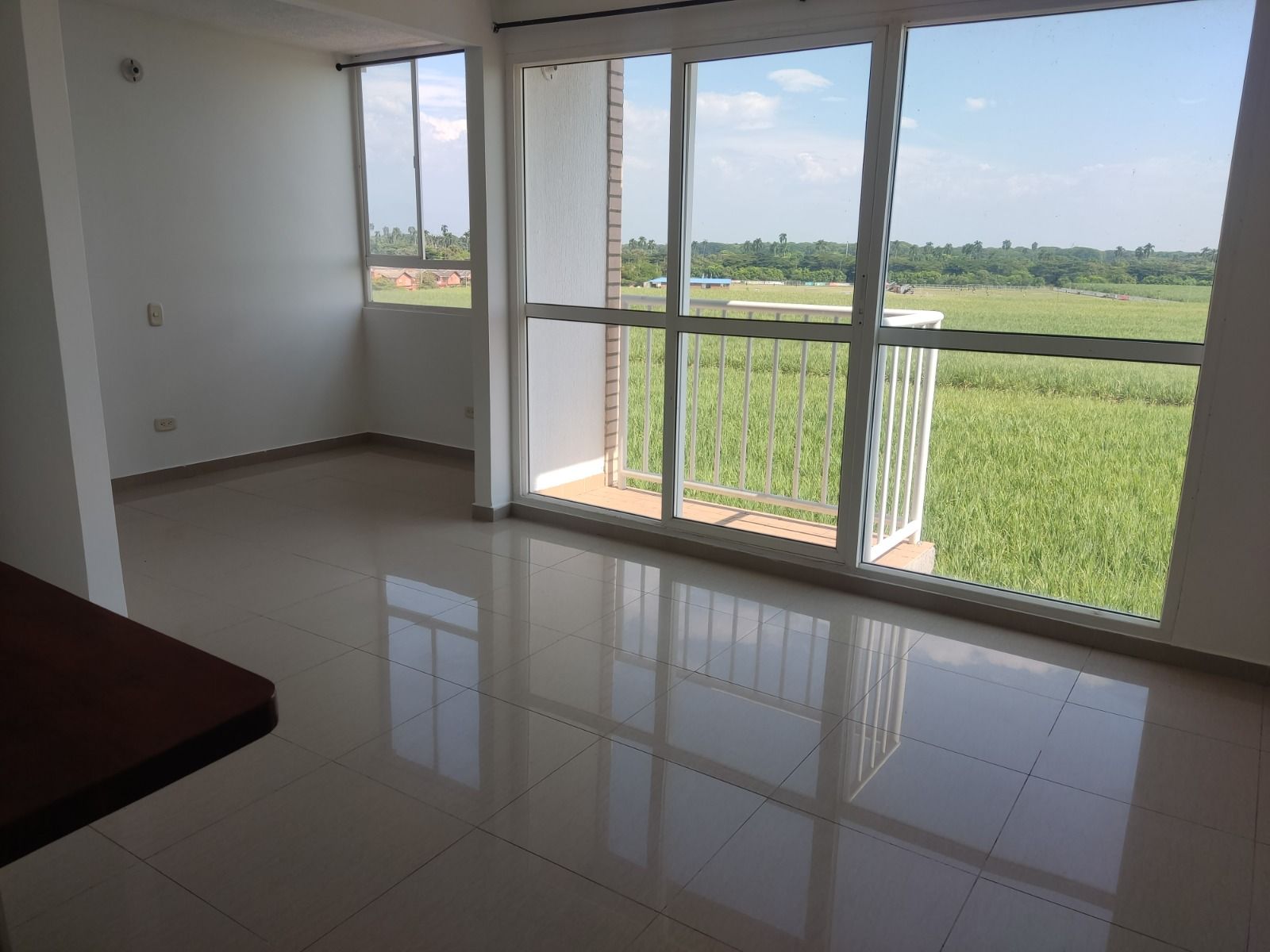 Apartamento en venta Valle Del Cauca Palmira Ub Casas Del Saman Et Iii 60 m2 Habitaciones 2 Baños 2 Garajes 1 Precio $270000000