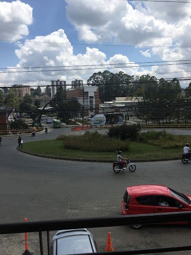 Oficina en arriendo Antioquia Rionegro El Hospital 140 m2 Habitaciones 0 Baños 4 Garajes 0 Precio $5000000