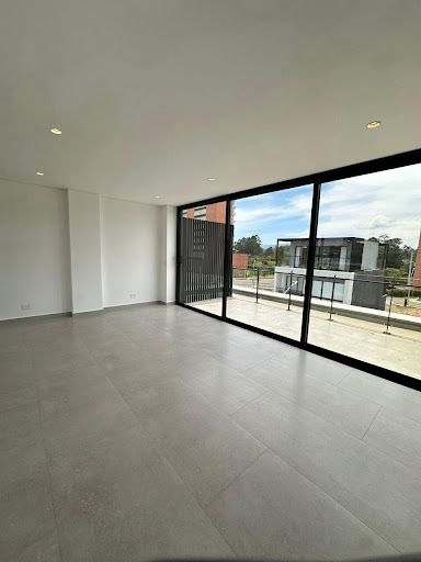 Casa en venta Antioquia Rionegro Ub Lotus Et I 230 m2 Habitaciones 4 Baños 5 Garajes 1 Precio $1100000000