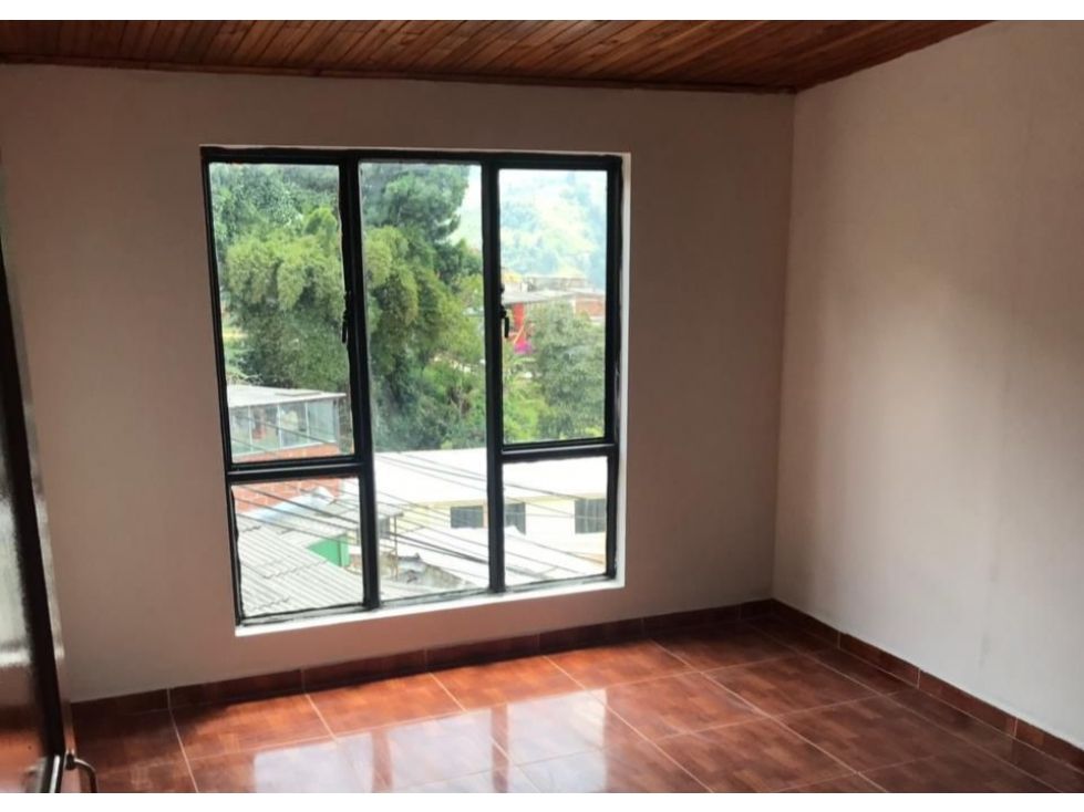 Casa en venta Caldas Manizales Las Colinas 145 m2 Habitaciones 4 Baños 1 Garajes 0 Precio $230000000