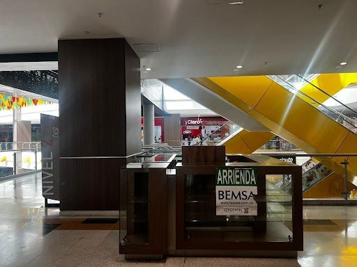 Local en arriendo Antioquia Itagüí Camparola 4 m2 Habitaciones 0 Baños 1 Garajes 0 Precio $1600000