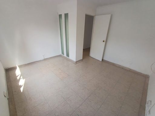 Local en arriendo Antioquia Medellín El Nogal- Los Almendros 120 m2 Habitaciones 0 Baños 2 Garajes 0 Precio $4200000