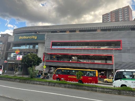 Local en arriendo Antioquia Itagüí Glorieta Pilsen 55 m2 Habitaciones 0 Baños 0 Garajes 0 Precio $4500000