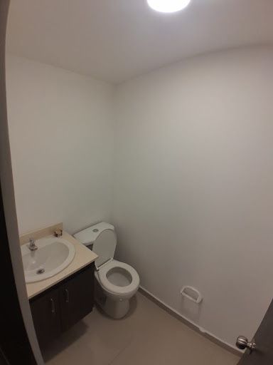 Oficina en arriendo Antioquia Bello Panamericano 37 m2 Habitaciones 0 Baños 1 Garajes 1 Precio $3200000