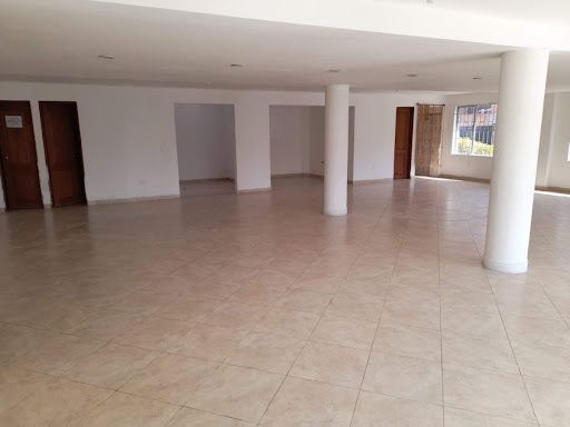 Local en arriendo Antioquia El Carmen De Viboral El Edén 157 m2 Habitaciones 0 Baños 2 Garajes 1 Precio $3200000
