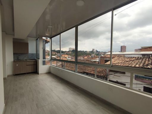 Oficina en arriendo Antioquia Rionegro Centro 42 m2 Habitaciones 0 Baños 1 Garajes 0 Precio $2500000