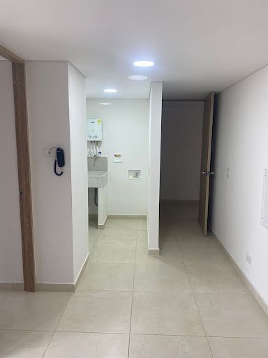 Apartaestudio en arriendo Antioquia Itagüí Centro 40 m2 Habitaciones 1 Baños 1 Garajes 0 Precio $1400000