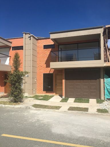 Casa en venta Antioquia Rionegro San Antonio 136 m2 Habitaciones 3 Baños 3 Garajes 1 Precio $820000000