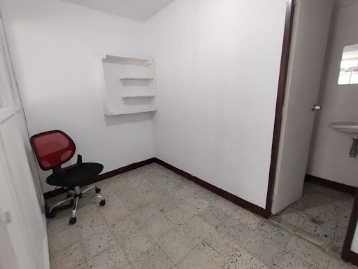 Local en arriendo Antioquia Rionegro Centro 15 m2 Habitaciones 0 Baños 1 Garajes 0 Precio $1200000